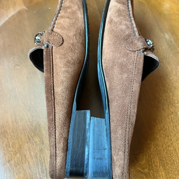Stuart Weitzman Brown Suede Slip On Loafer. Jeweled accents. Womens size 7 - Picture 7 of 8
